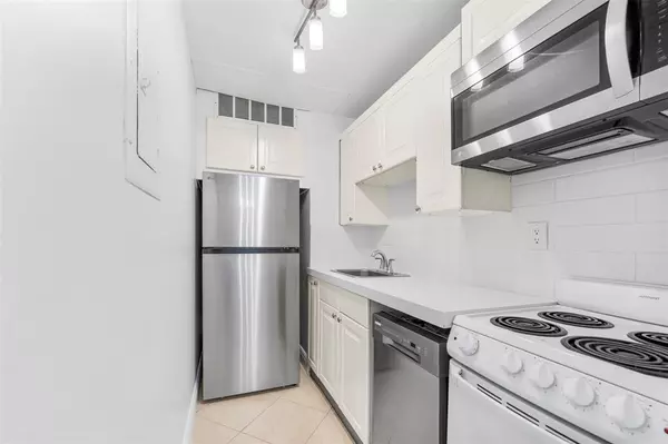 Fort Lauderdale, FL 33304,815 Middle River Dr #115