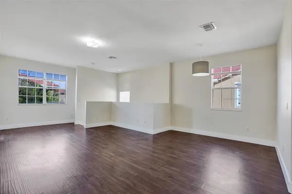 Tamarac, FL 33321,9075 Plymouth Pl #9075