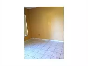 Hialeah, FL 33016,2605 W 67th Pl #13-10