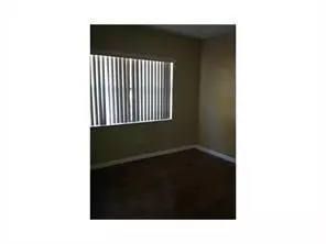 Hialeah, FL 33016,2605 W 67th Pl #13-10