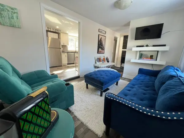 Chatham-kent, ON N0P 2K0,13192 Fysh Line