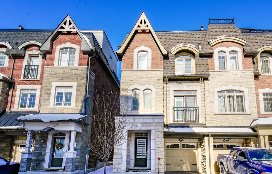 62 Ingleside ST, Vaughan, ON L4L 0H9