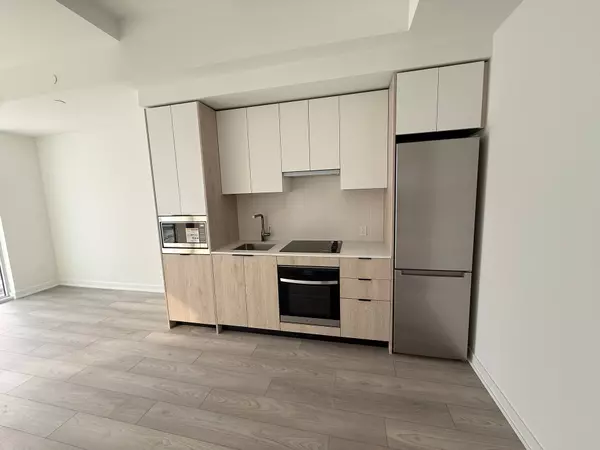 Toronto W08, ON M8Z 0H4,1007 The Queensway RD #1013