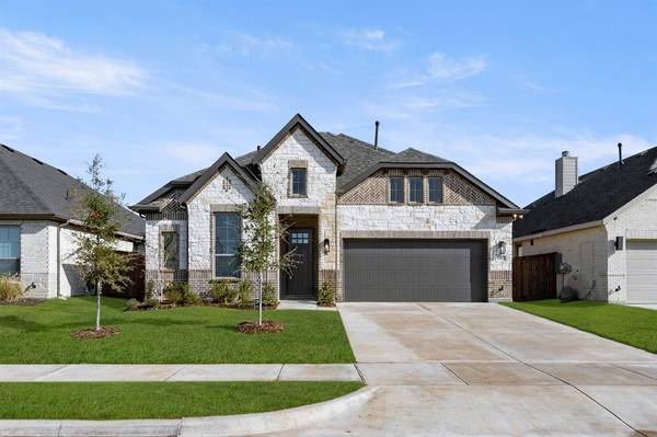1913 Windsor, Mansfield, TX 76084