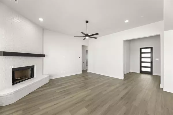 Midlothian, TX 76065,6211 Cedar Elm Road