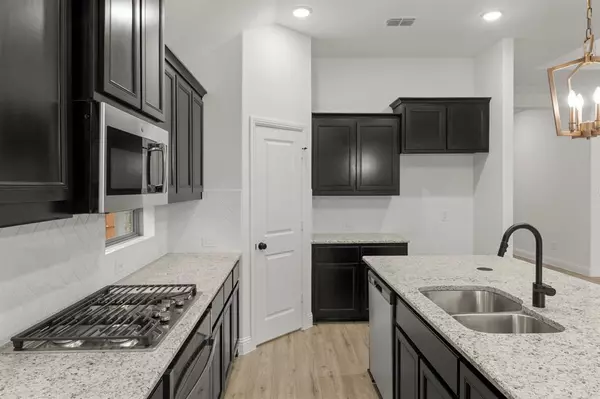 Heartland, TX 75114,4043 Bedford Drive