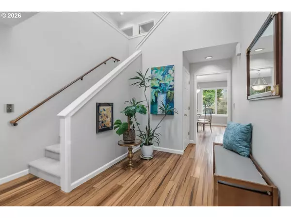 Portland, OR 97219,11924 SW 34TH AVE