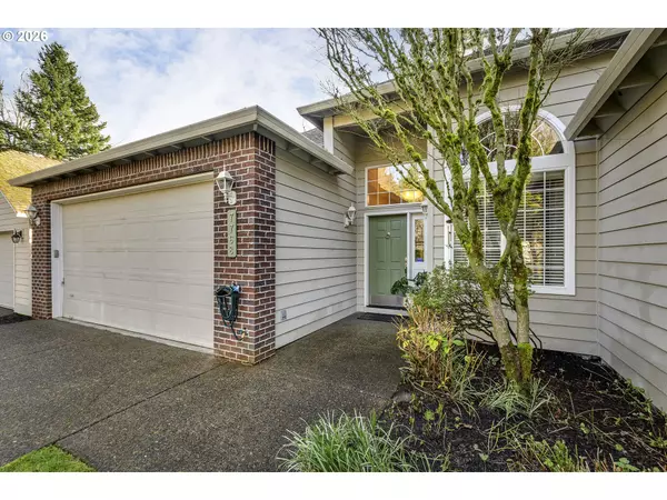 Portland, OR 97224,7768 SW RED HAWK CT