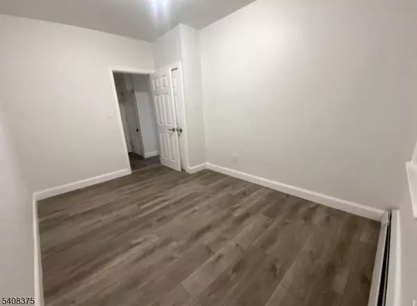 Elizabeth City, NJ 07202,223 John St