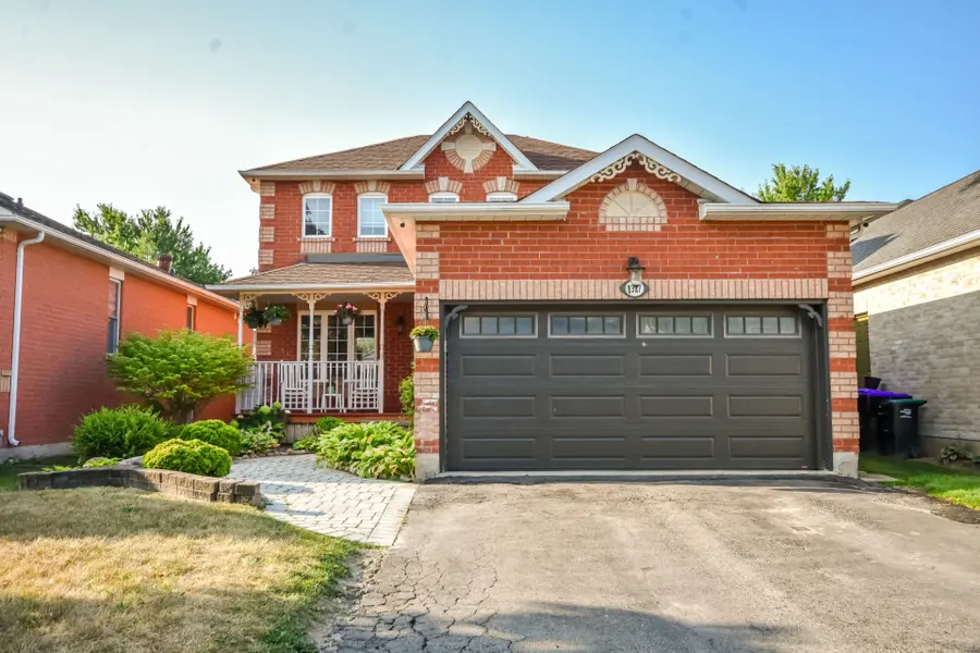 1327 Vincent CRES, Innisfil, ON L9S 1Z8