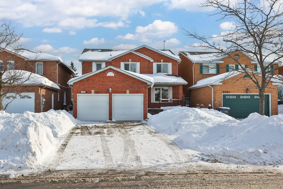 Mississauga, ON L5L 4K6,3286 Thorncrest DR