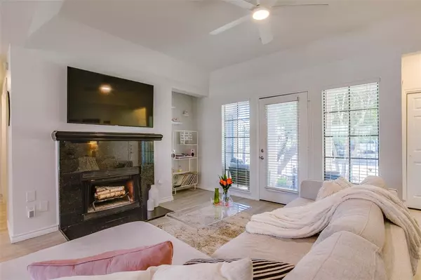 Dallas, TX 75204,3105 San Jacinto Street #104