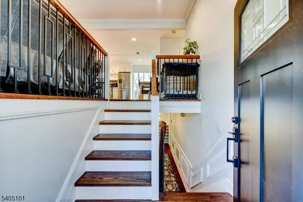 Warren Twp., NJ 07059,6 Elm Ave