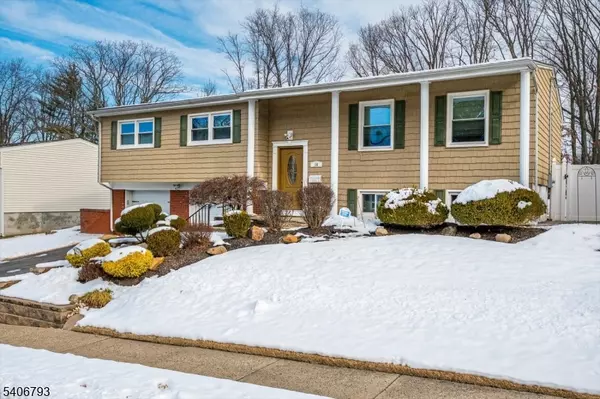 16 Peake Rd, Edison Twp., NJ 08837