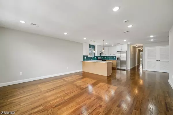 Newark City, NJ 07108,79 Rose Ter