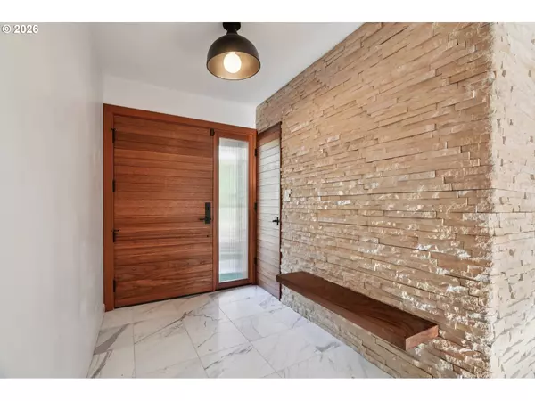 Portland, OR 97239,6487 SW PARKHILL WAY