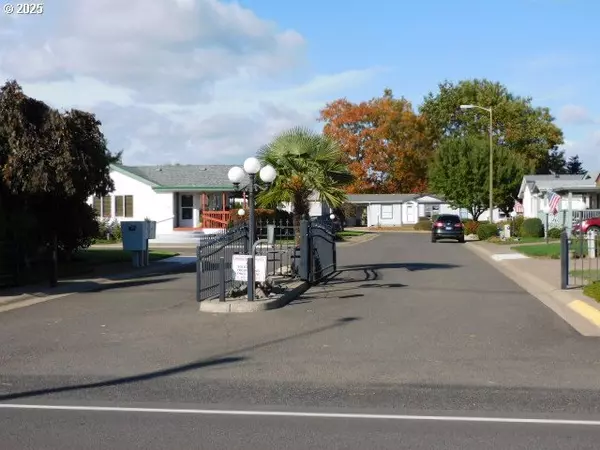 Junction City, OR 97448,145 River Rd