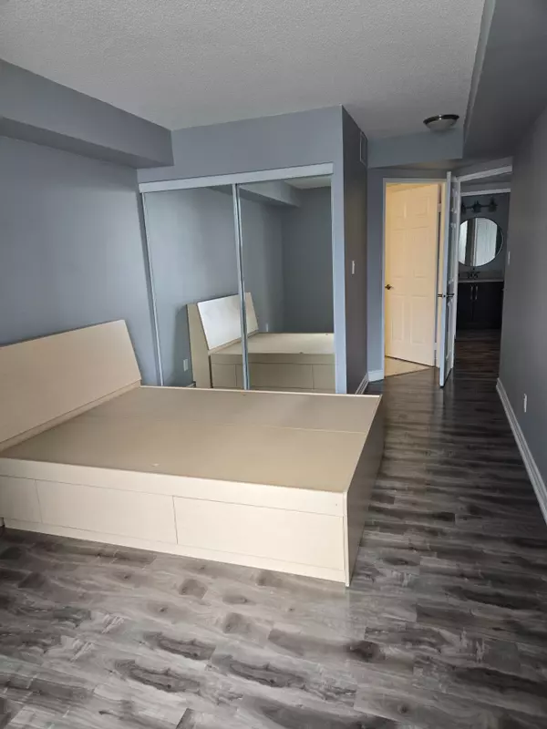 Toronto C14, ON M2N 6T3,35 Empress AVE #1407