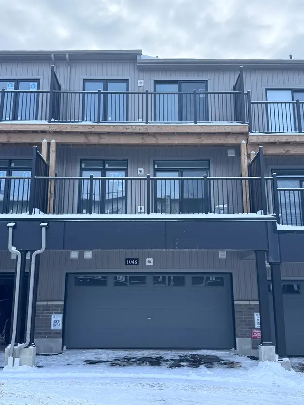 Oshawa, ON L1L 0X1,1048 Dyaz AVE