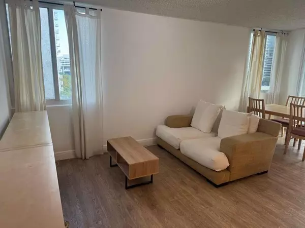 Miami, FL 33136,850 N Miami Ave #703