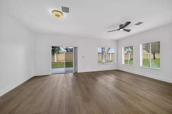 Deerfield Beach, FL 33442,4243 SW 10th Ct