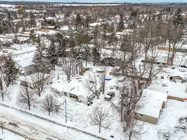 Innisfil, ON L9S 2C2,908 Innisfil Beach RD