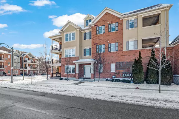 Oakville, ON L6H 0K7,277 Gatwick DR #101