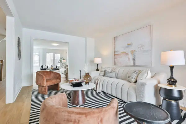 Mississauga, ON L5L 4K6,3286 Thorncrest DR