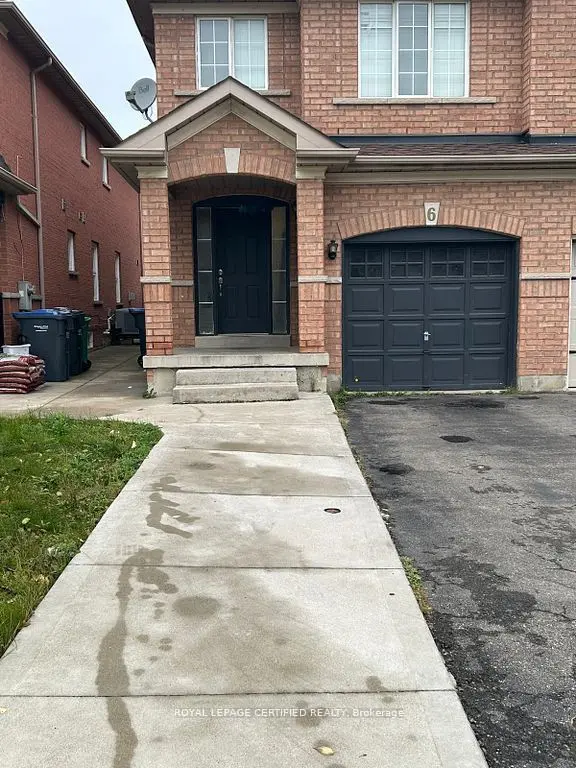 6 Rotunda ST #Upper, Brampton, ON L6X 5C9