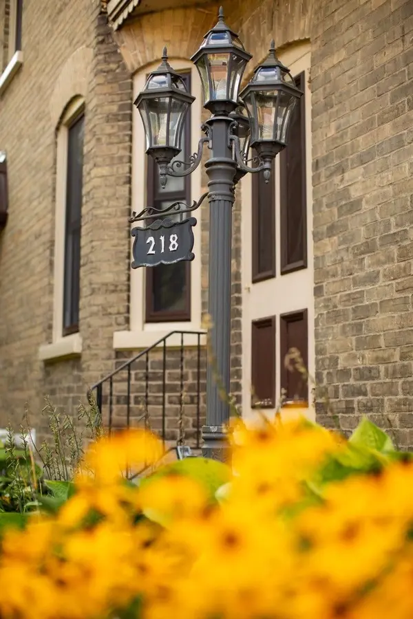 East Zorra-tavistock, ON N0B 2R0,218 Woodstock ST N