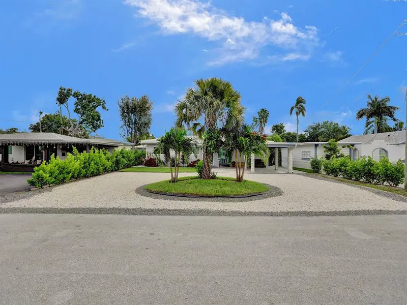 1580 NE 34th St, Oakland Park, FL 33334