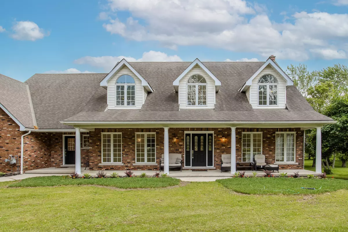 Haldimand, ON N3W 1G3,331 Lanark ST