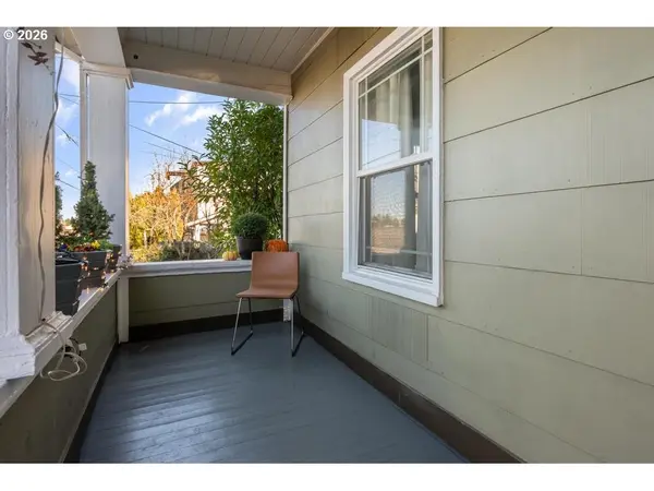 6056 NE WILLOW ST, Portland, OR 97213