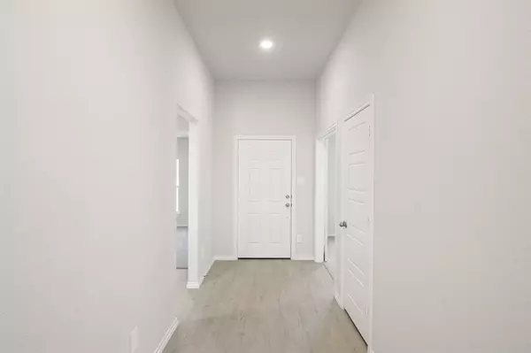 Azle, TX 76020,500 Pebble Circle