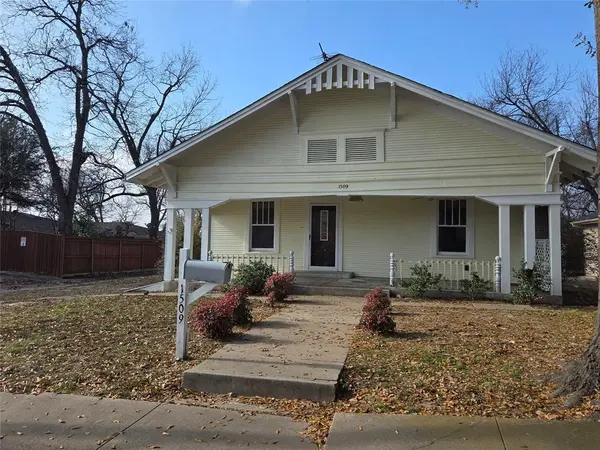 1509 Bois D Arc Street,  Commerce,  TX 75428