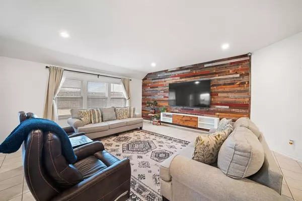 Waxahachie, TX 75165,1536 Owen Way