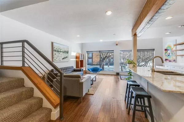 Dallas, TX 75219,4411 Gilbert Avenue #2