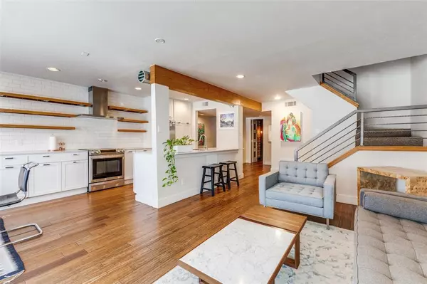 Dallas, TX 75219,4411 Gilbert Avenue #2