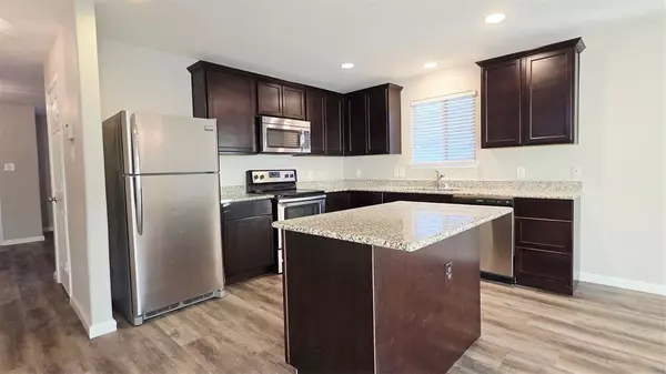 Little Elm, TX 75068,824 Rivers Creek Lane