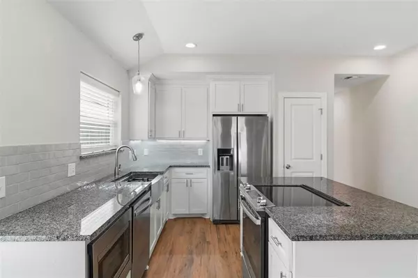 Sherman, TX 75090,802-804 N Broughton Street #802