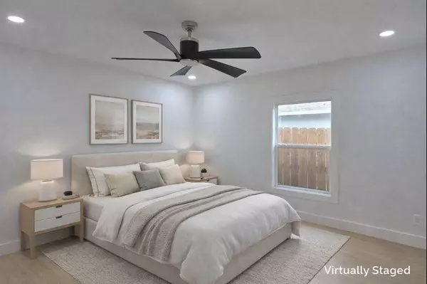 Dallas, TX 75223,710 S Glasgow Drive