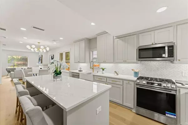 814 Turner Avenue, Dallas, TX 75208