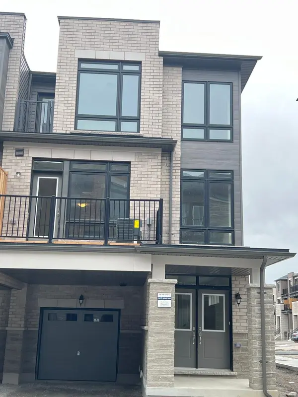 1 Broylio LN, Ajax, ON L1S 0H3