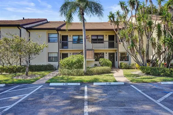 Lake Worth, FL 33467,7689 Tahiti Ln #104