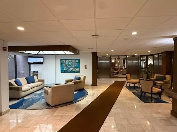 Hollywood, FL 33021,3850 Washington St #703