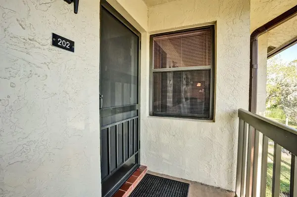 Lake Worth, FL 33467,7673 Tahiti Ln #202