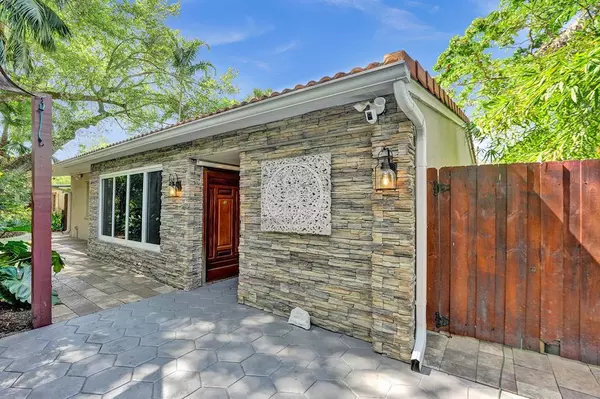 1317 SW 18th Ave, Fort Lauderdale, FL 33312