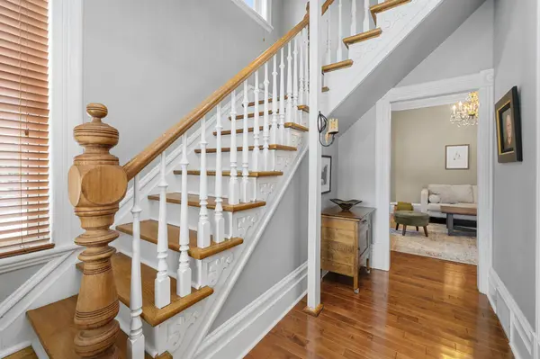 Carleton Place, ON K7C 1K2,103 Lake AVE E