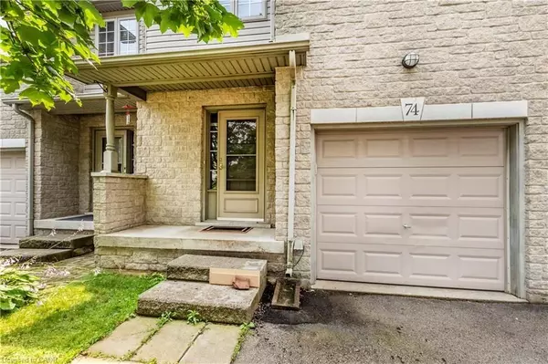 Hamilton, ON L9G 4Y8,74 Foxborough DR