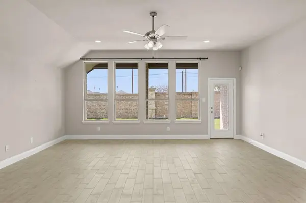 Balch Springs, TX 75181,114 Emperor Oak Court